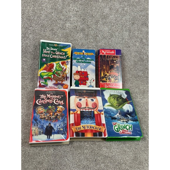 Other - Christmas Movie VHS Lot Dr Seuss Grinch Charlie Brown Muppets(Not tested